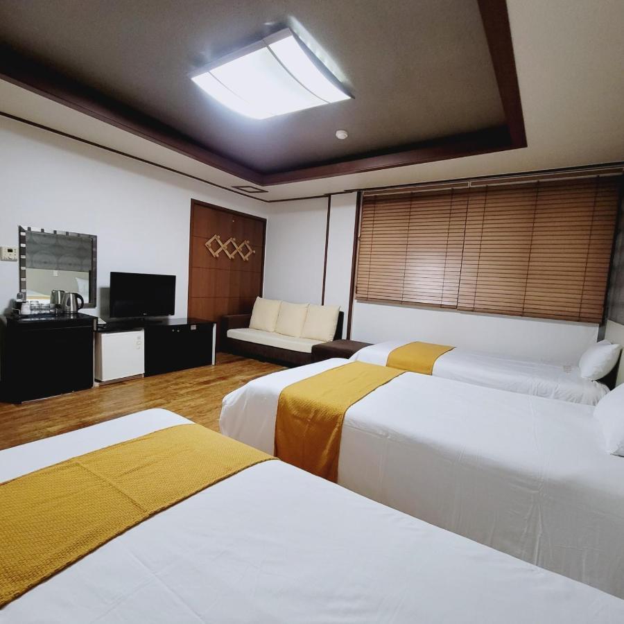 International Hotel Jeju Eksteriør bilde